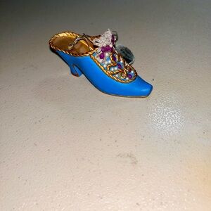 NWT Heirloom Ornaments by Ashton Drake Slipper de Marquise